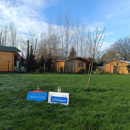 Gite Les Chalets Du Fliers Verton Meubles De Tourisme Classes 2 Etoiles Berck Exteriör bild