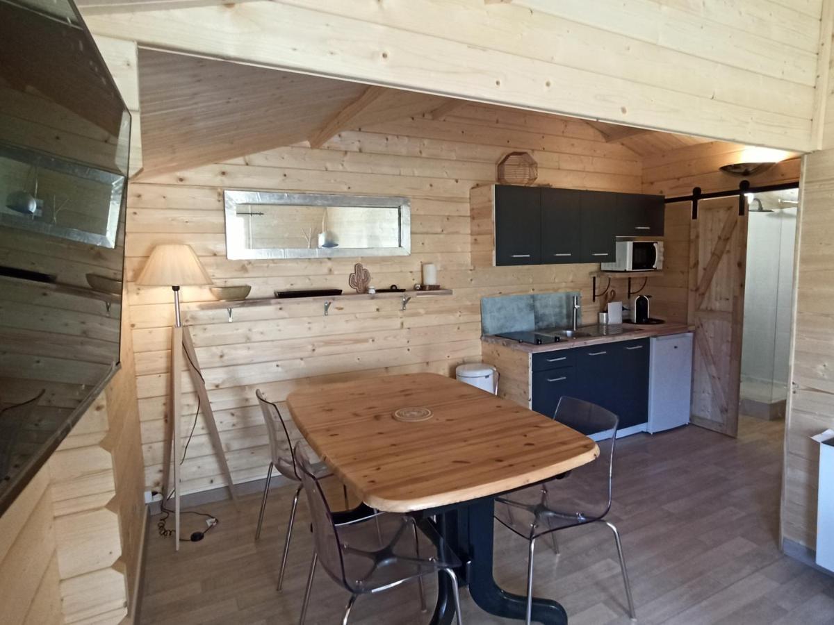 Gite Les Chalets Du Fliers Verton Meubles De Tourisme Classes 2 Etoiles Berck Exteriör bild