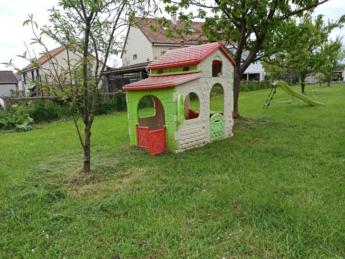 Gite Les Chalets Du Fliers Verton Meubles De Tourisme Classes 2 Etoiles Berck Exteriör bild