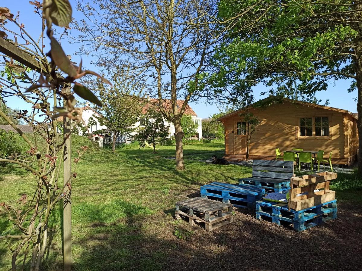 Gite Les Chalets Du Fliers Verton Meubles De Tourisme Classes 2 Etoiles Berck Exteriör bild