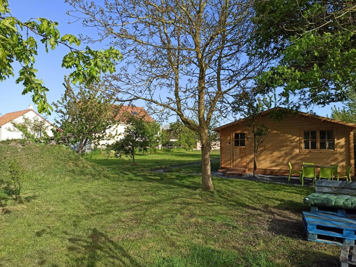 Gite Les Chalets Du Fliers Verton Meubles De Tourisme Classes 2 Etoiles Berck Exteriör bild