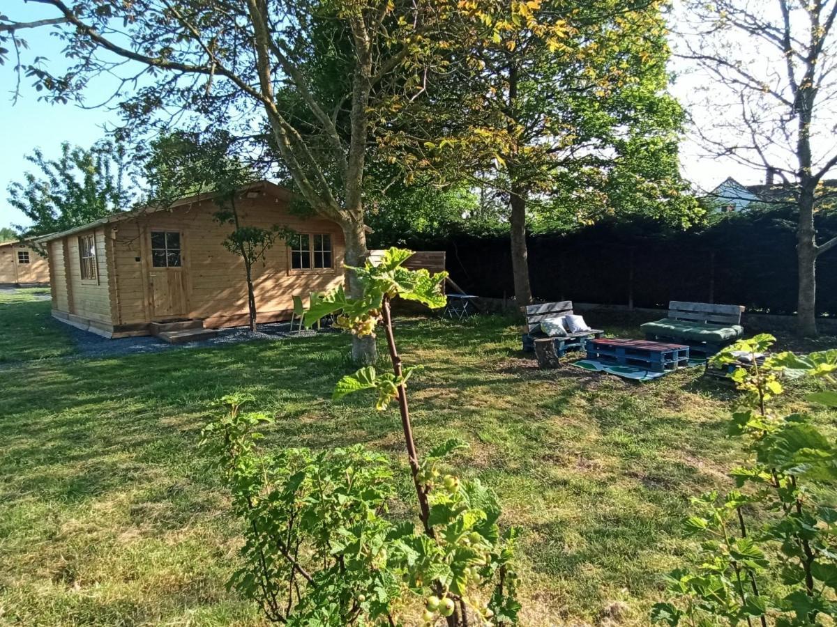 Gite Les Chalets Du Fliers Verton Meubles De Tourisme Classes 2 Etoiles Berck Exteriör bild