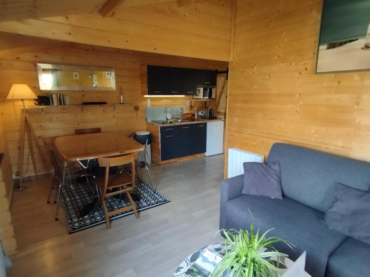 Gite Les Chalets Du Fliers Verton Meubles De Tourisme Classes 2 Etoiles Berck Exteriör bild