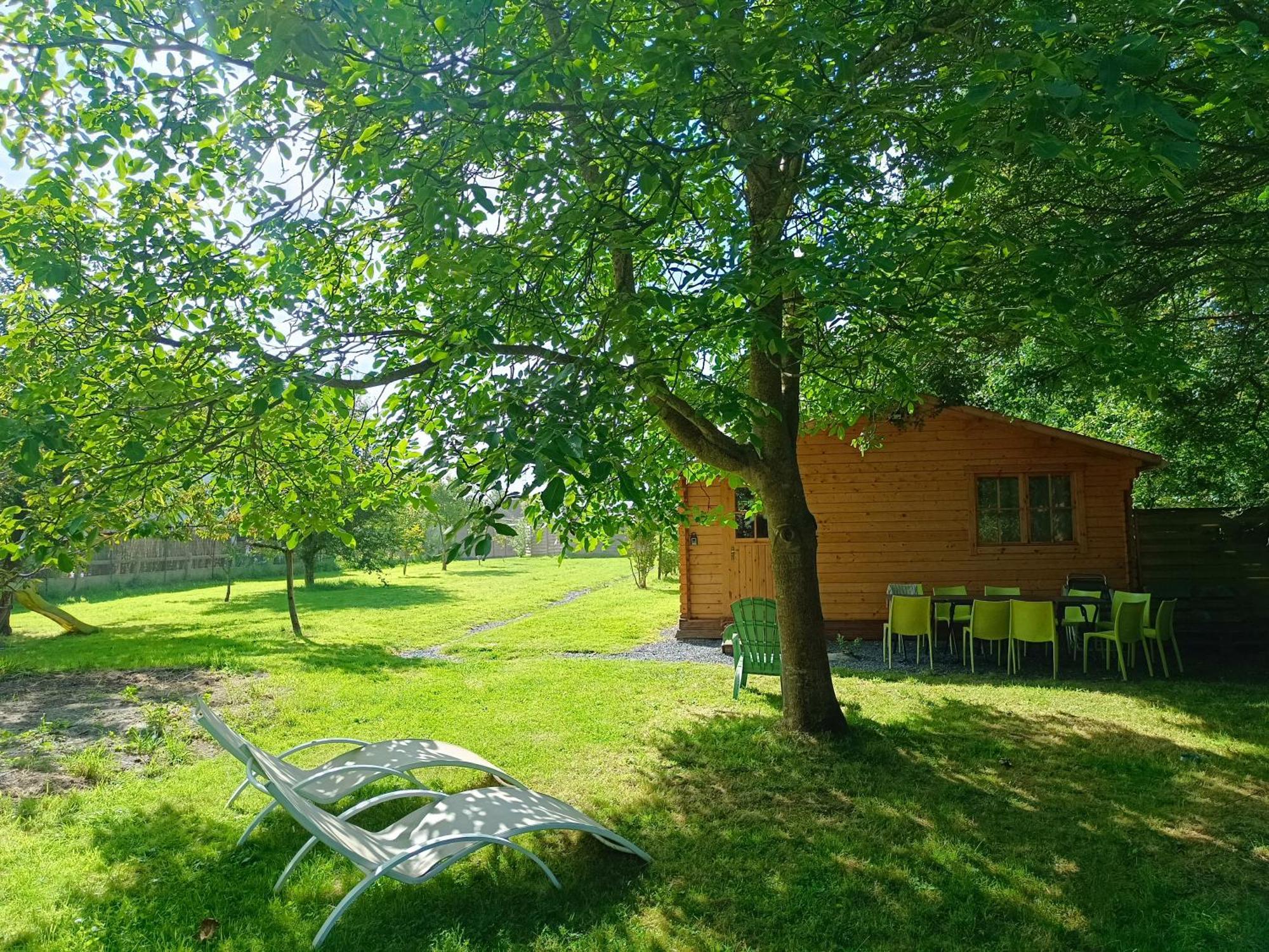 Gite Les Chalets Du Fliers Verton Meubles De Tourisme Classes 2 Etoiles Berck Exteriör bild