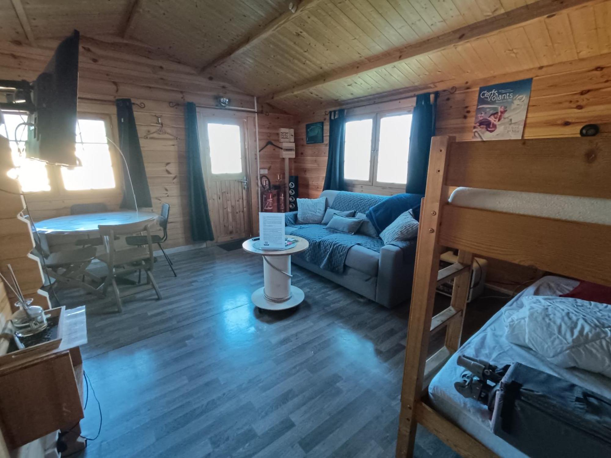 Gite Les Chalets Du Fliers Verton Meubles De Tourisme Classes 2 Etoiles Berck Rum bild
